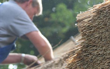 professional Tafarn Y Bwlch thatchers